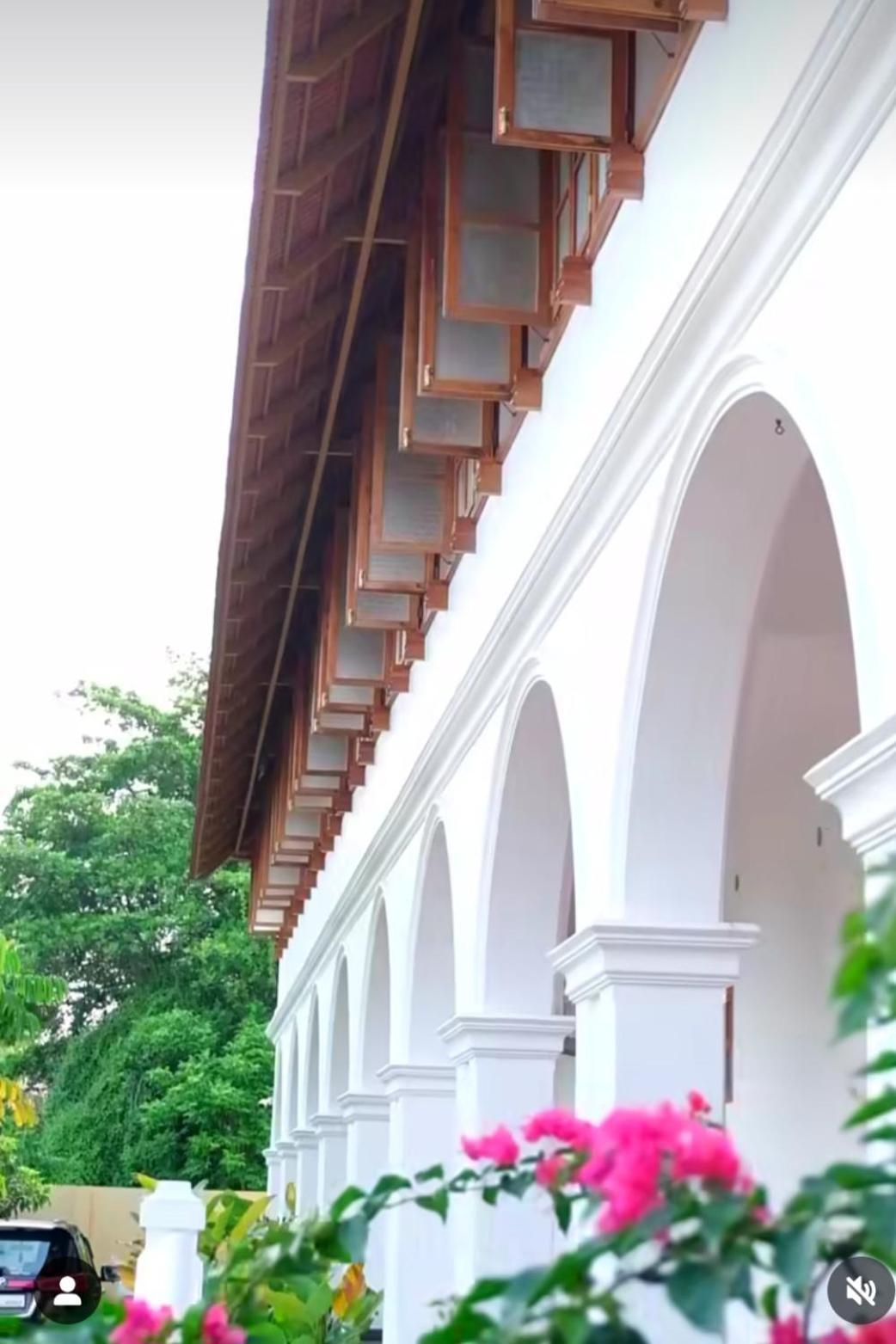 Marari Beach Bungalow Resort Alleppey Марарикулам Экстерьер фото